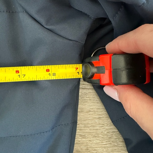 Lole Women’s Navy Winter Coat - Picture 5 of 6